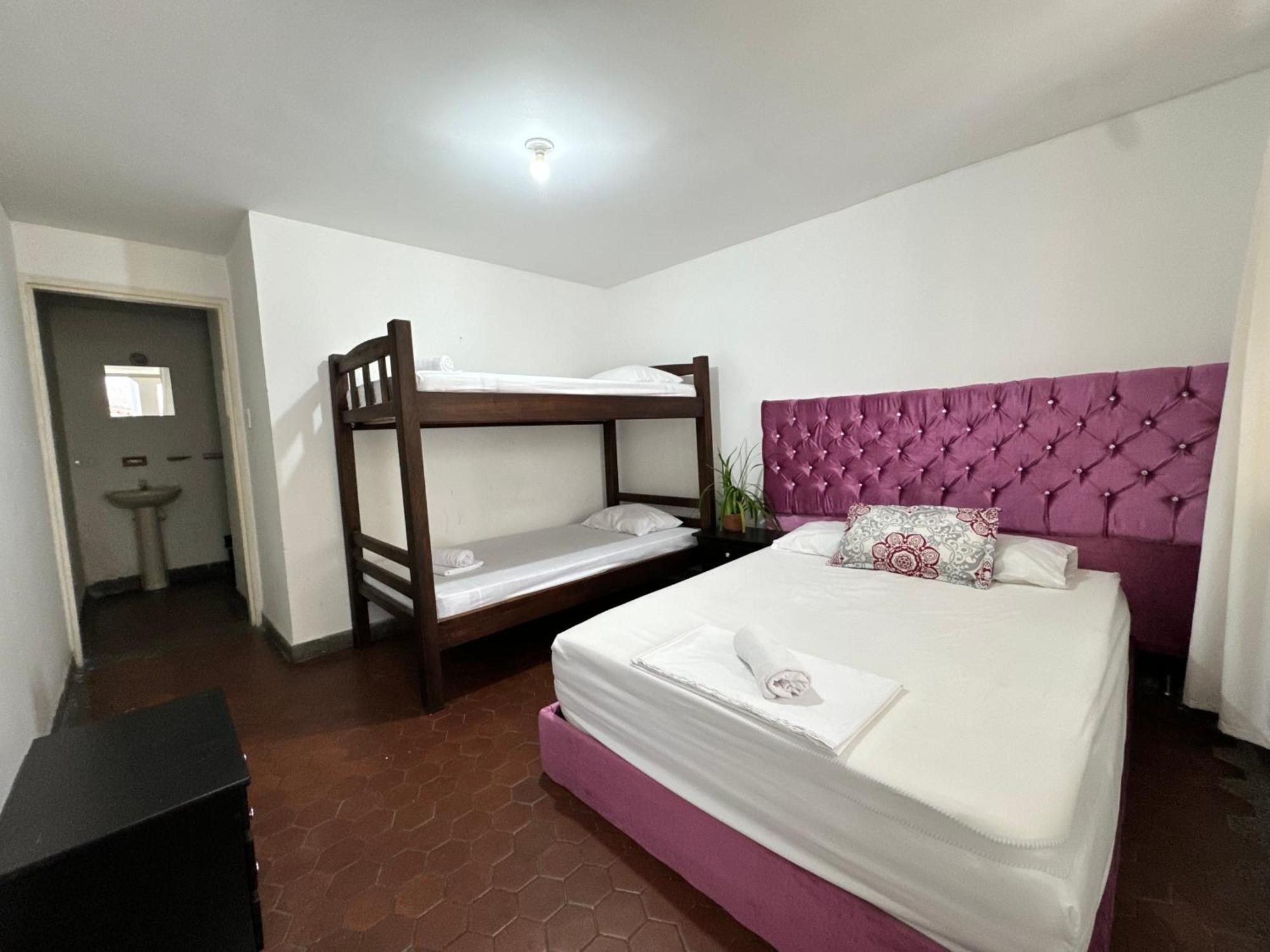 Casa Arq Hostal กาลี ภายนอก รูปภาพ
