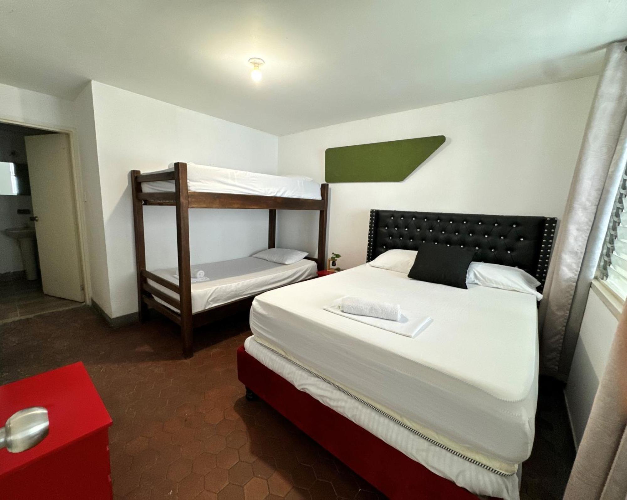 Casa Arq Hostal กาลี ภายนอก รูปภาพ